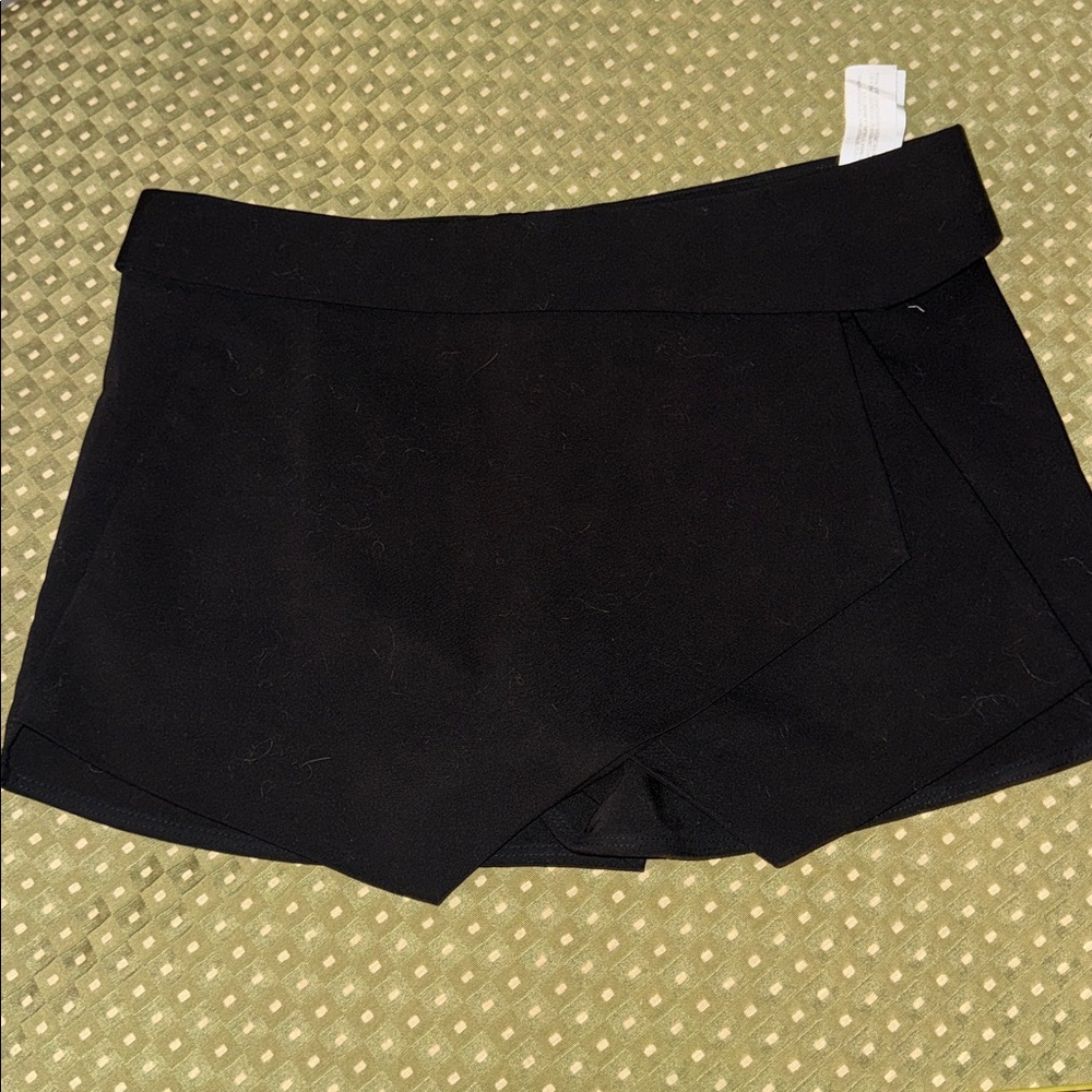 Zara Basics Skort.  Like New never worn.